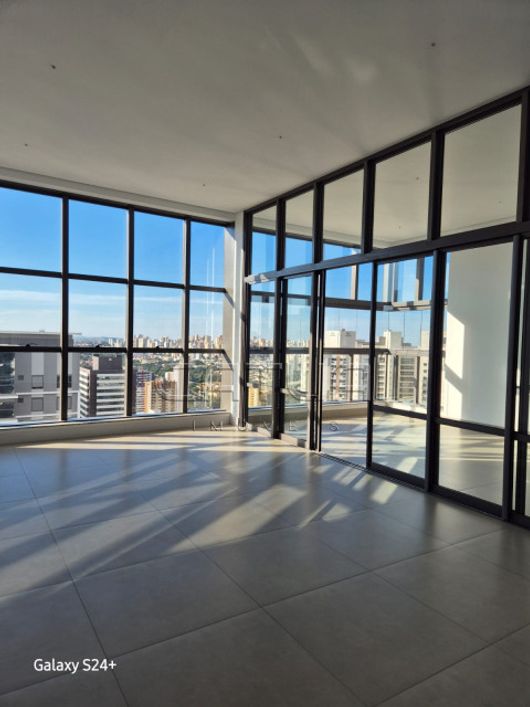 Apartamento à venda - Edifício Lumini, Londrina - 181m2