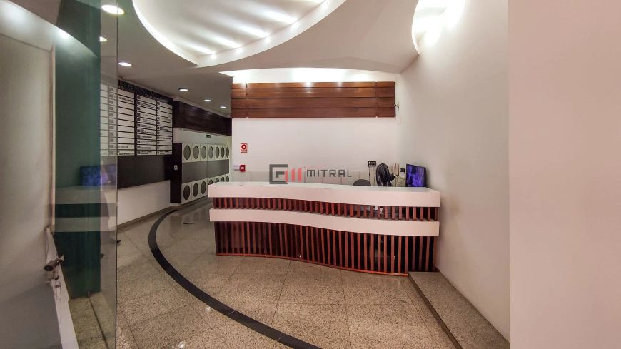 Sala Comercial no Edifício Centro Metropolitano, 103 m² para venda no Centro - Londrina/PR - Referê