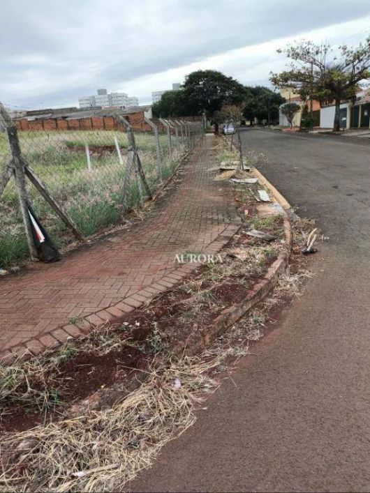 Terreno à venda, com 3.167 m² por R$ 1.649.900 - Coliseu - Londrina/PR
