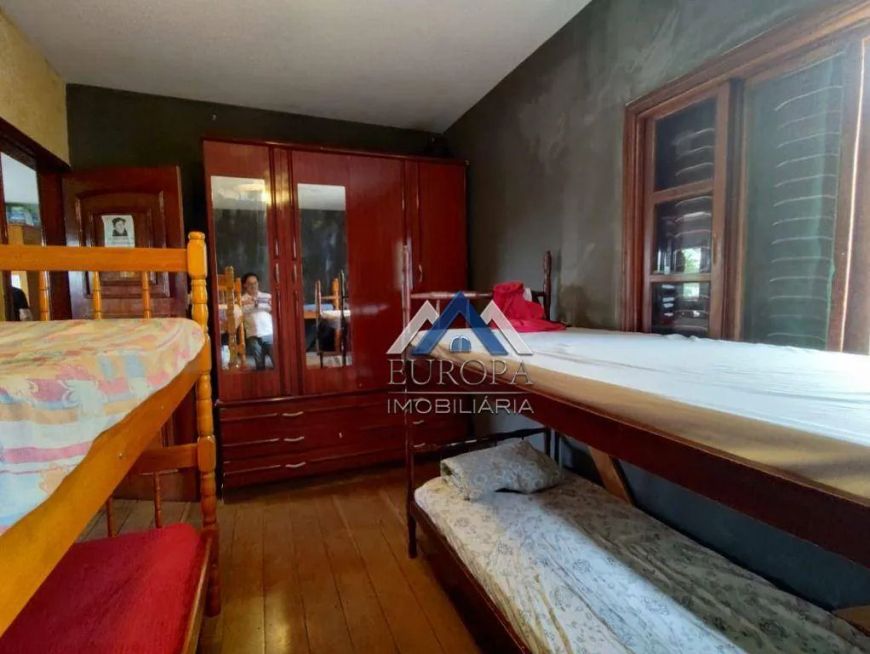 Sobrado perto Av. Inglaterra, com 6 dormitórios à venda, 312 m² por R$ 500.000 - Arpoador - Londrina