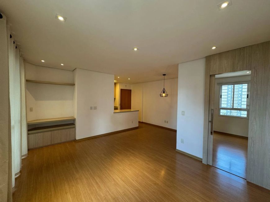 EVOLUTION ALTO PALHANO - R$ 670.000 - Apartamento à Venda, 2 quartos (1 suíte), 2 Vaga, 81 m², Gleb