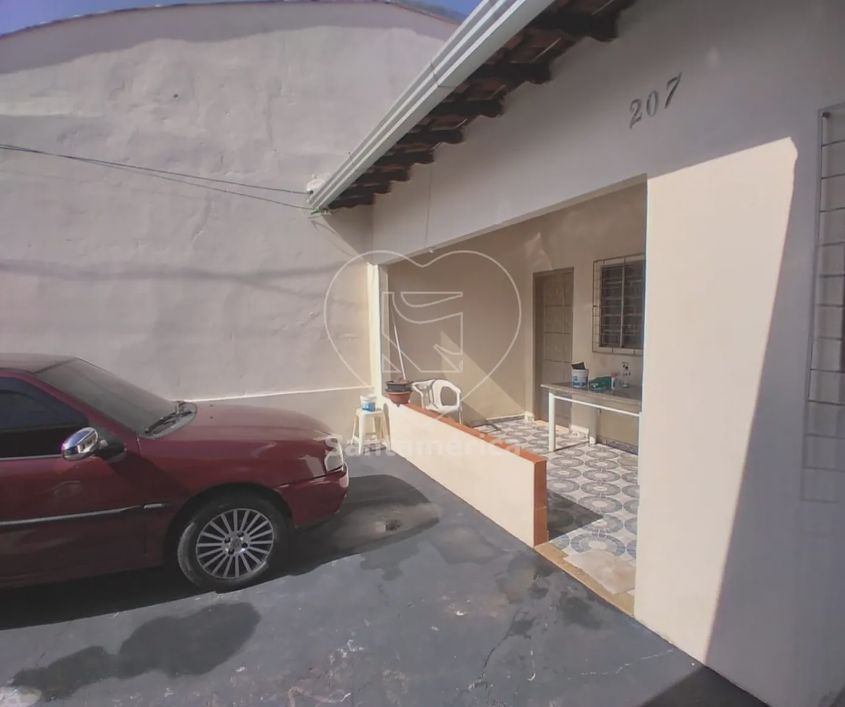 3 Casas a venda com 63m² de área localizada próxima da Avenida Saul Elkind.