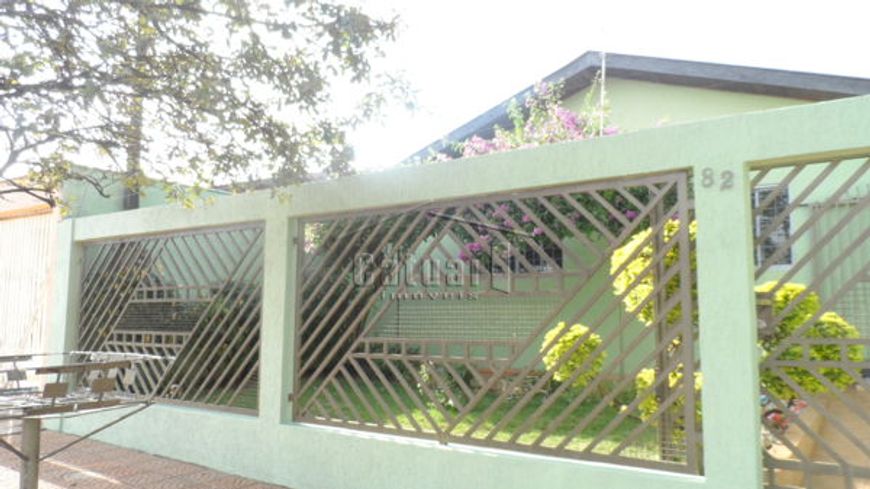 Casa à venda - Conjunto Habitacional Maria Cecília Serrano de Oliveira- 120m2