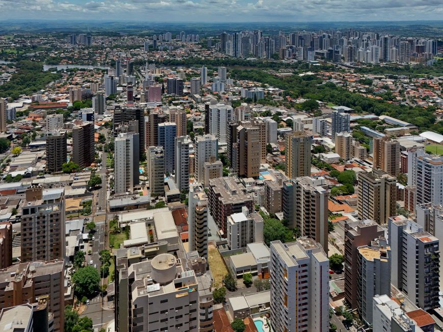 Oportunidade Única: Terreno em Área Central e Nobre!