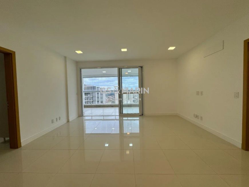 Venda de Apartamento em Londrina-PR, bairro Gleba Palhano