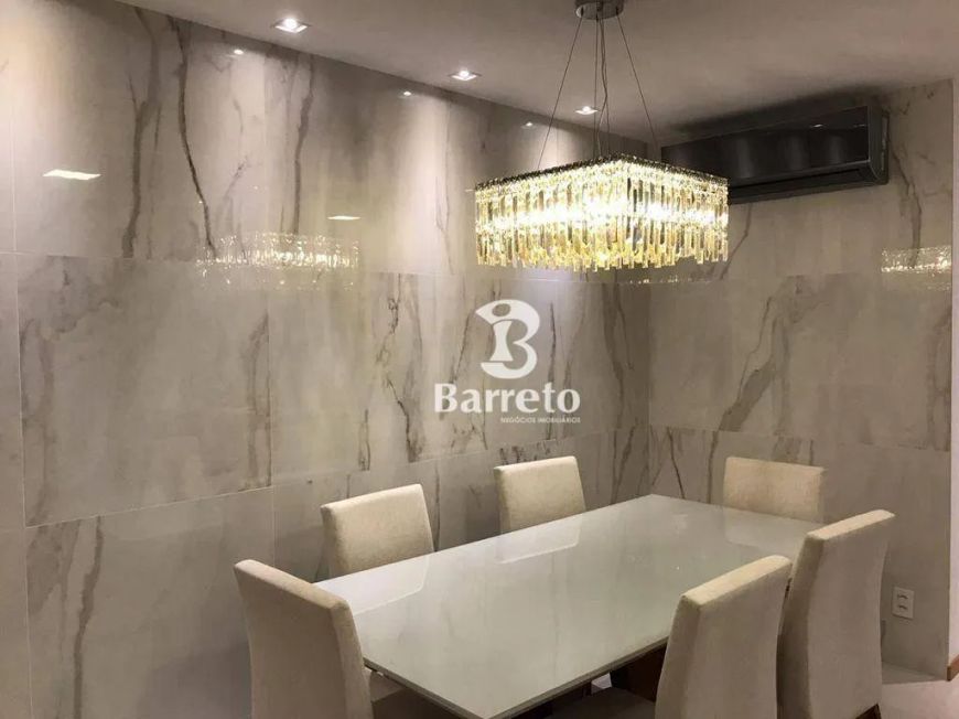 Apartamento para Venda com 2 quartos e 81 m²