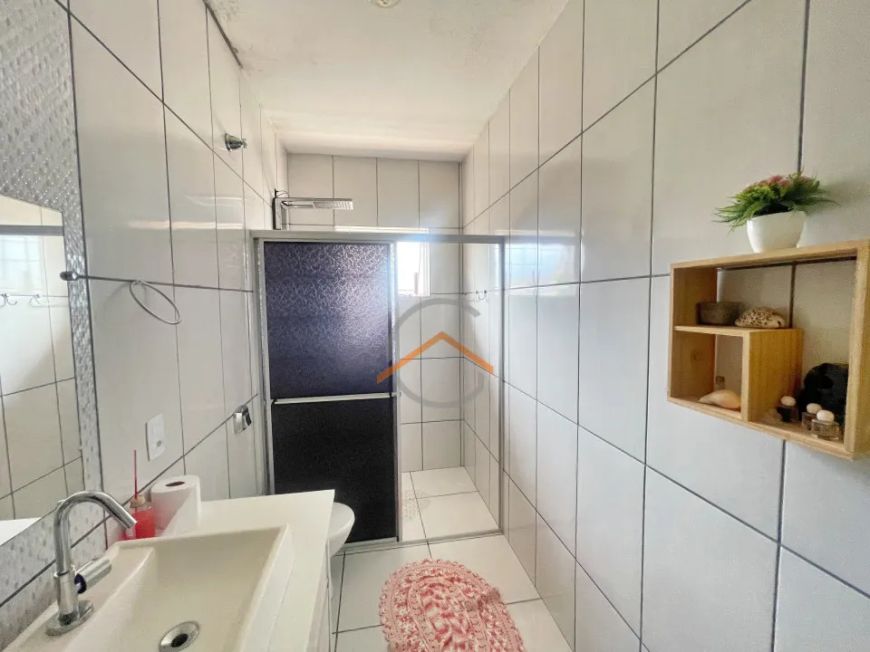 Casa assobradada Comercial proxima ao Centro Cívico