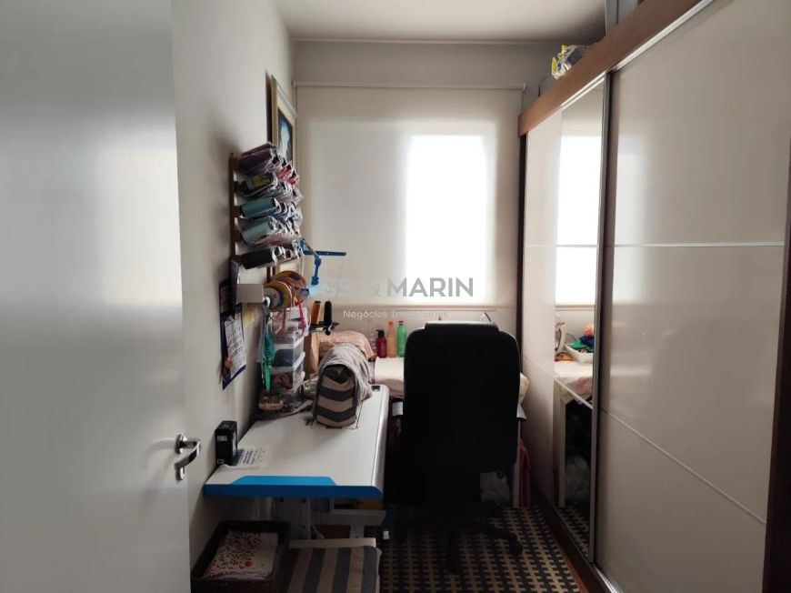 Venda de Apartamento em Londrina-PR, bairro Gleba Palhano