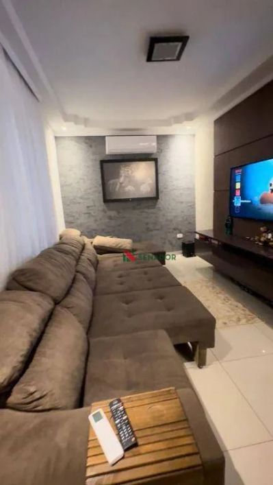 Linda Casa com 3 dormitórios à venda, 138 m² por R$ 680.000 - Jardim Imagawa - Londrina/PR