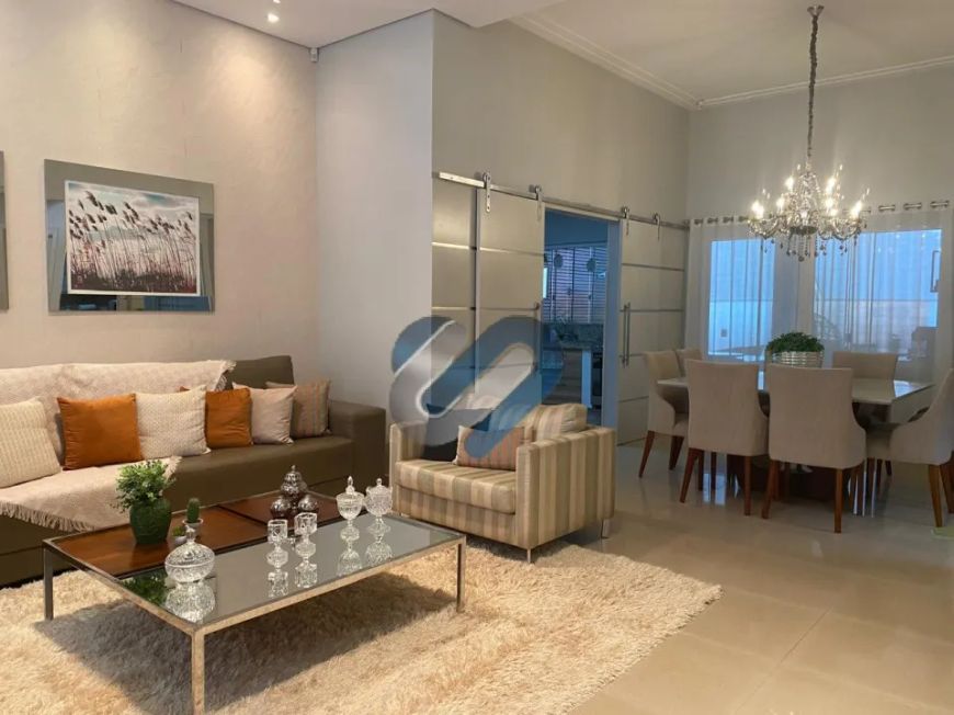 CASA ALTO PADRÃO, AO LADO DO SHOPPING NORTE, 3 SUITES, SALA PÉ DIREITO DUPLO