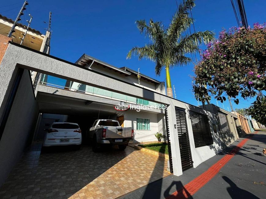 Casa à venda, 200 m² por R$ 750.000,00 - Jardim Portal dos Pioneiros - Londrina/PR