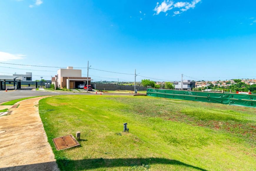 Parque Taua - Araçari - Terreno em condominio