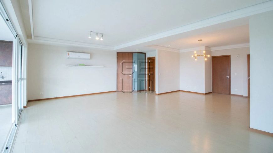 Apartamento com 3 dormitórios à venda Ed. Opera House, 204 m² por R$ 1.800.000 - Jardim Londrilar -