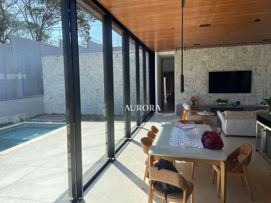 Casa com 3 dormitórios à venda, 400 m² por R$ 4.949.000,00 - Gleba Palhano - Londrina/PR