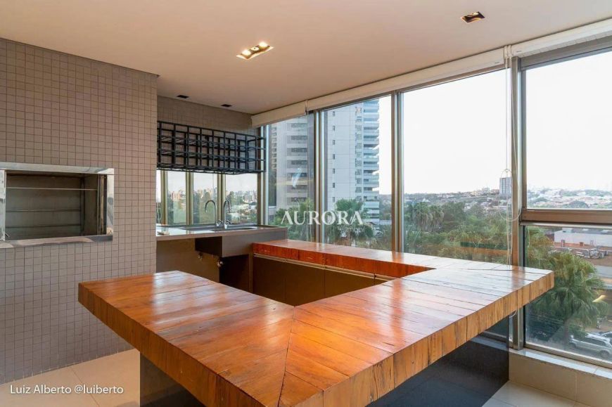 Apartamento no Edifício Torre Alicante com 3 dormitórios à venda, 269 m² por R$ 3.790.000,00 - Guana