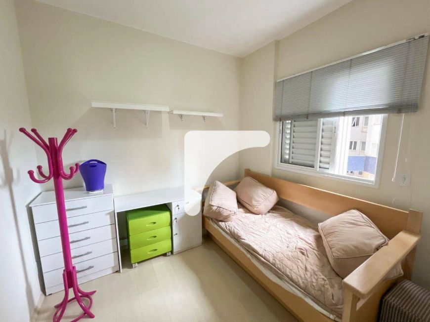 Apartamento com 3 dormitórios à venda, 82 m² por R$ 595.000,00 - Edifício Crystal Place - Londrina/P
