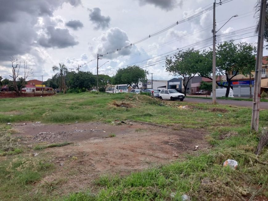 Terreno Comercial 3000 m² por R$ 3.900.000,00 - Av. Lucilio de Held/ Londrina-Pr