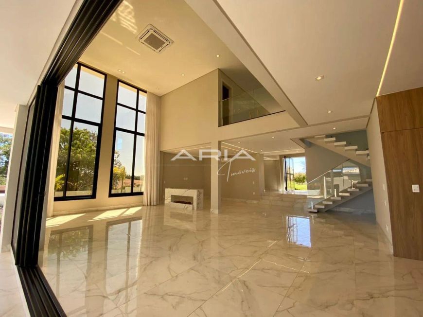 Casa com suites à venda,1800.00 m², Esperança, LONDRINA - PR