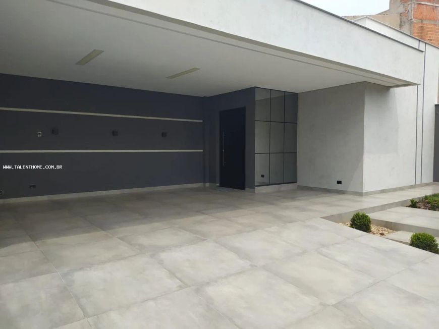 Casa para Venda em Londrina, Monte Belo, 3 dormitórios, 1 suíte, 2 banheiros, 4 vagas