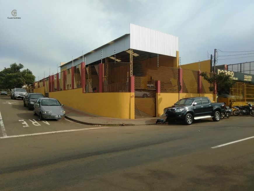 Barracão à venda em Londrina, Nova, com 270 m²