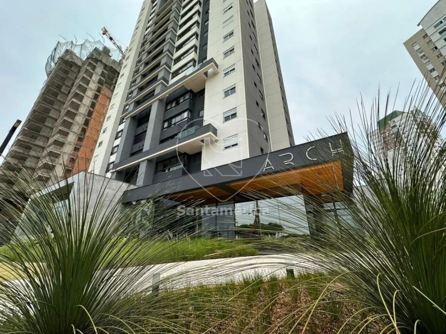 Apartamento no Edifício Arch Palhano com 2 suítes à venda