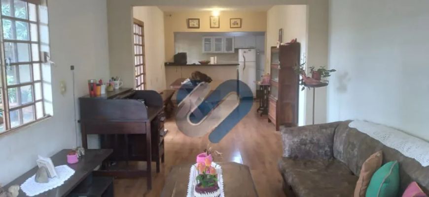 Casa residencial e comercial! Rua Andre Luiz Nogari