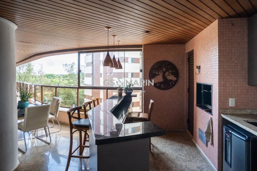 Venda de Apartamento em Londrina-PR, bairro Caiçaras
