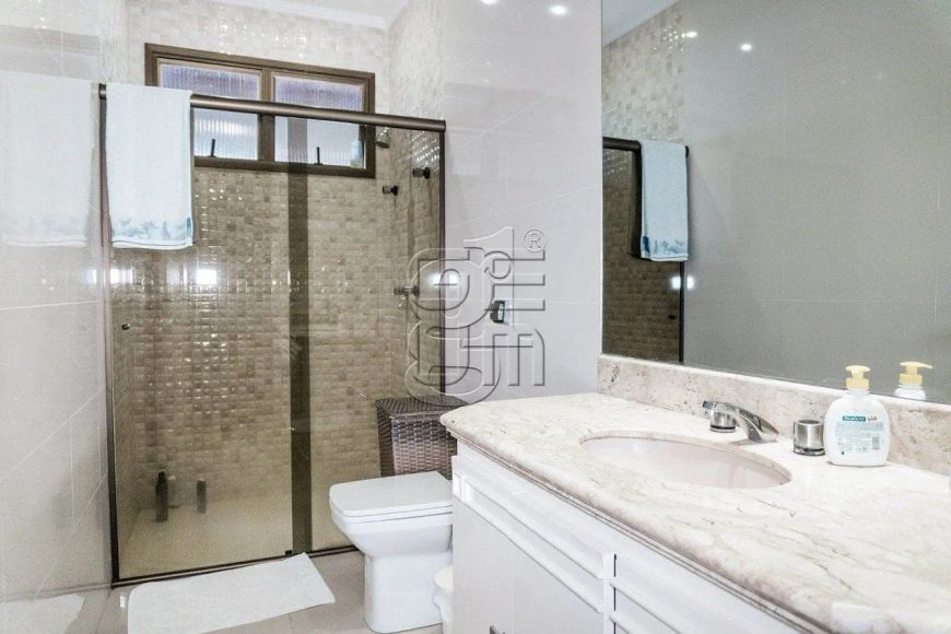Casa com 5 dormitórios à venda, 600 m² por R$ 6.000.000,00 - Jardim Tucanos - Londrina/PR