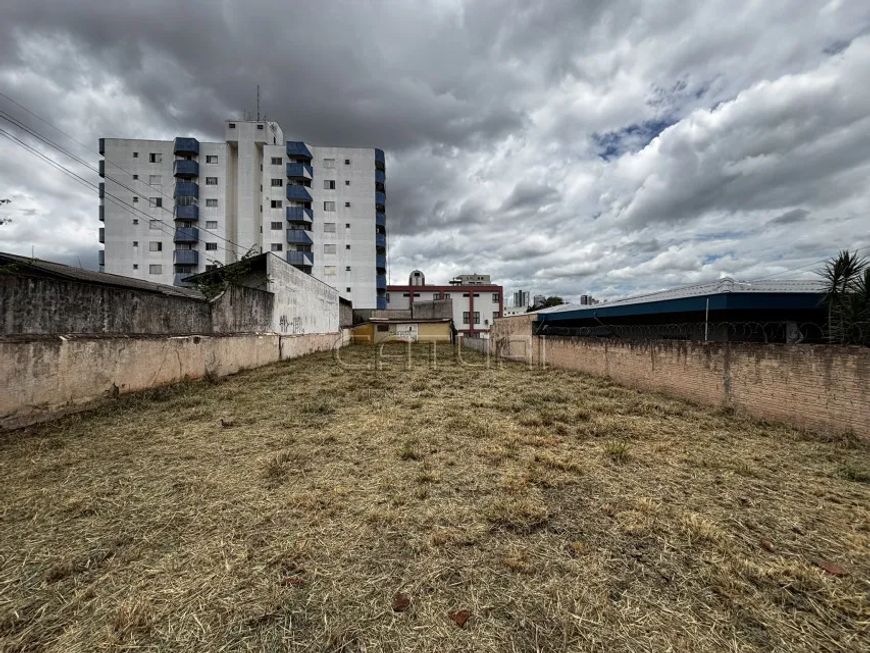 TERRENO COM PROJETO APROVADO