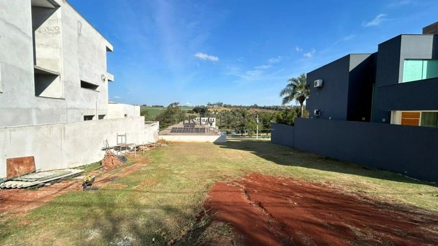 Terreno em Condominio à Venda - 570m²