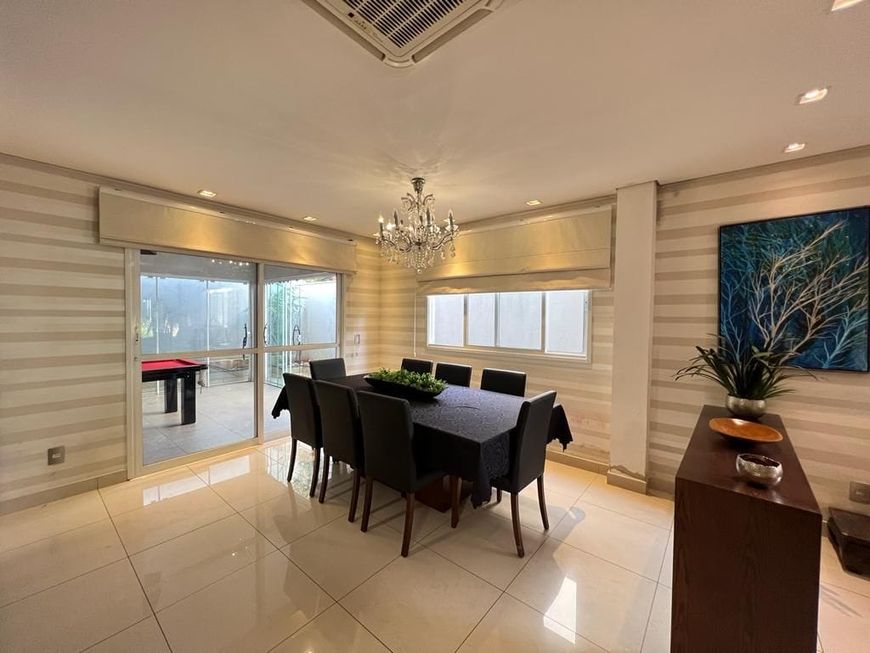 ROYAL MAISON - R$ 1.800.000 - Casa à venda, 4 dormitórios (3 suítes) , 189 m², 2 vagas, analisa per