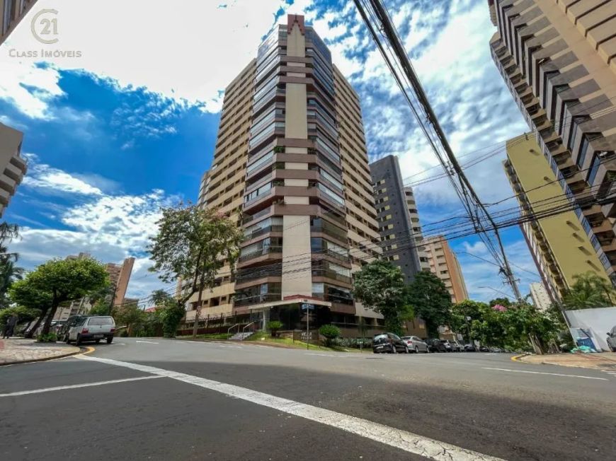 Apartamento à venda em Londrina, Centro, com 3 suítes, com 253 m², Edifício Villa Felice