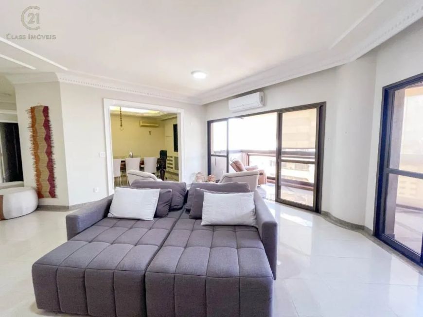 Apartamento à venda em Londrina, Centro, com 3 suítes, com 253 m², Edifício Villa Felice