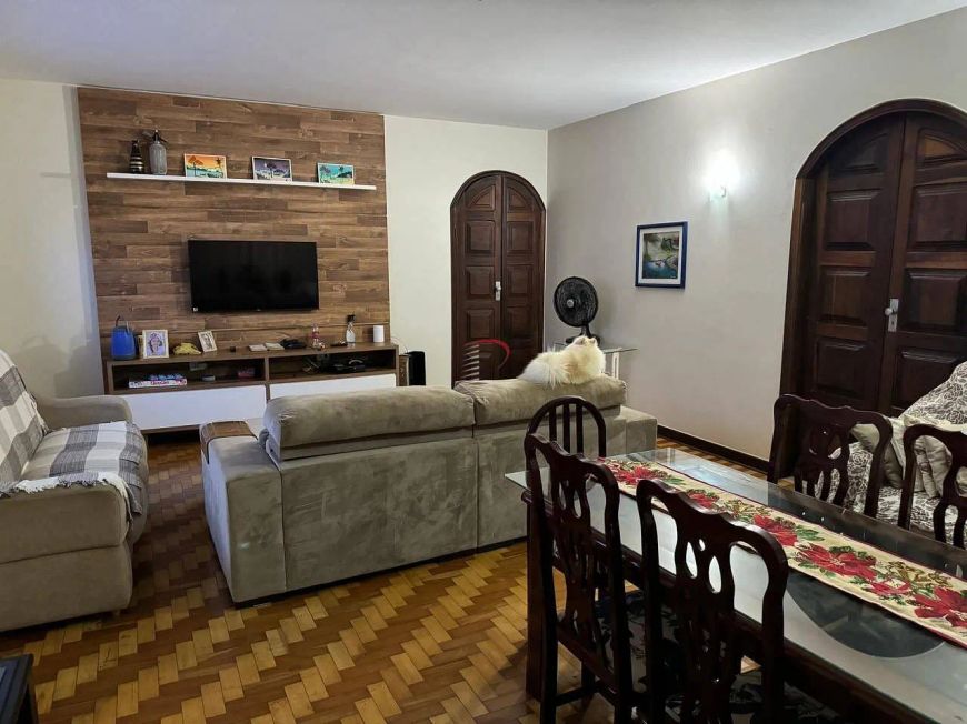 Casa à venda com 3 dormitórios ( 1 suíte) - Jardim Shangri-la A, Londrina, PR