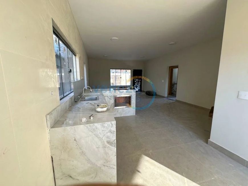Casa Residencial com 3 quartos à venda por R$ 1190000.00, 230.00 m2 - CARAVELLE - LONDRINA/PR