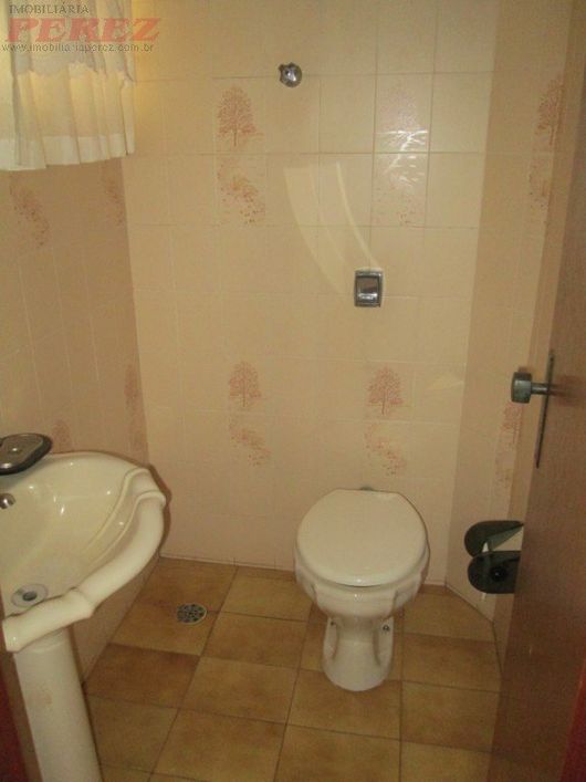 A Imobiliária Perez oferece a você mais uma ótima oportunidade de sobrado para venda em Londrina.
