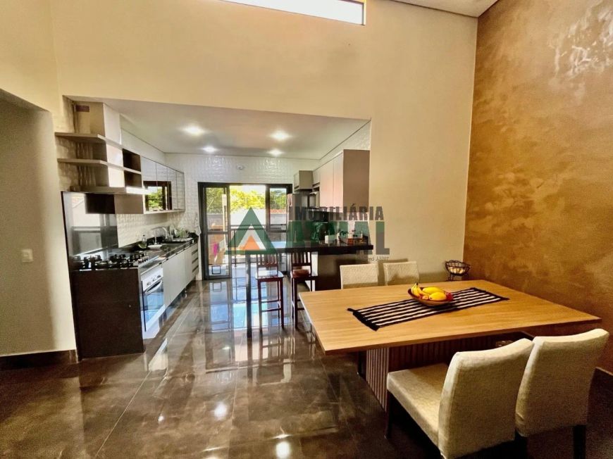 Casa com 3 quartos na região Sul de Londrina
