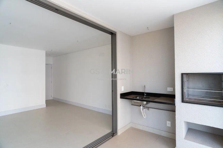 Venda de Apartamento em Londrina-PR, bairro Bela Suiça