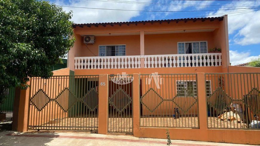 Casa com 4 quartos à venda, 237 m² por R$ 1.200.000 - Ouro Branco - Zona Sul de Londrina/PR