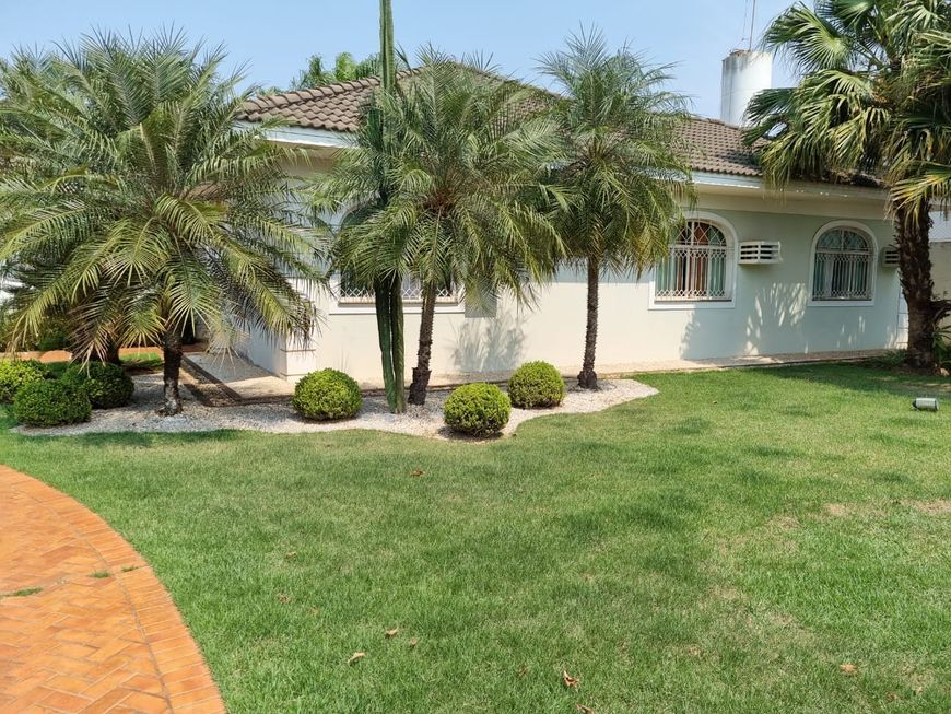 Casa à venda 4 Quartos, 1 Suite, 4 Vagas, 2506.2M², Jardim Itatiaia 1, Londrina - PR