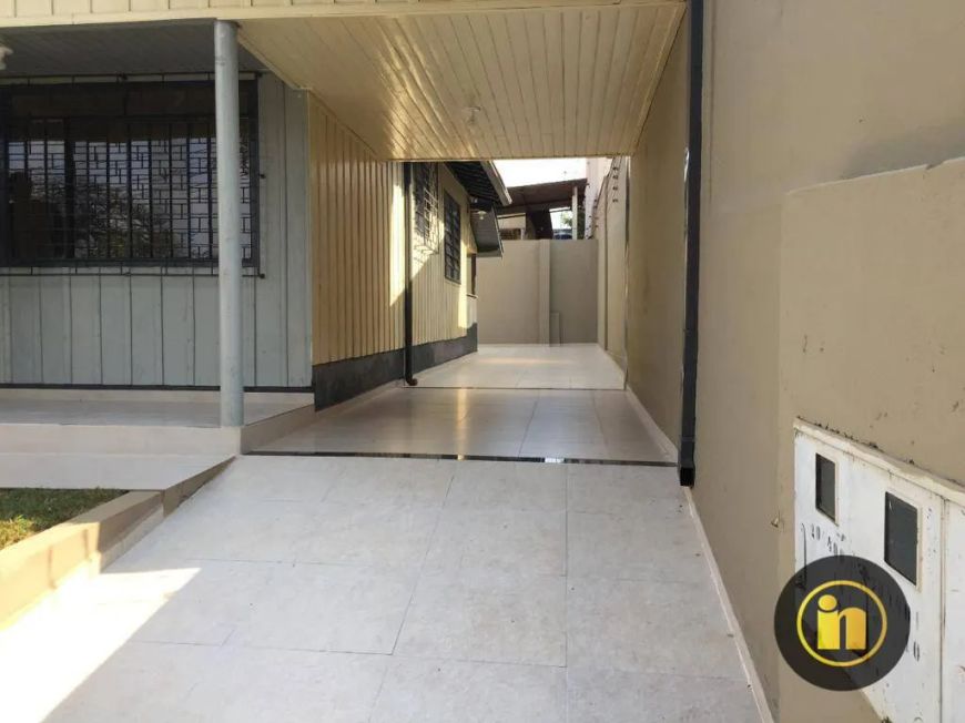 Casa com 6 dormitórios à venda, 300 m² por R$ 580.000 - Vila Larsen 1 - Londrina/PR