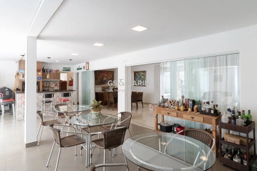 Venda de Casa em Condomínio em Londrina-PR, bairro Terra Bonita