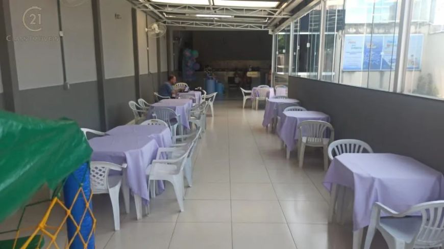 Casa à venda em Londrina, Ernani de Moura Lima, com 1 quarto, com 129 m²