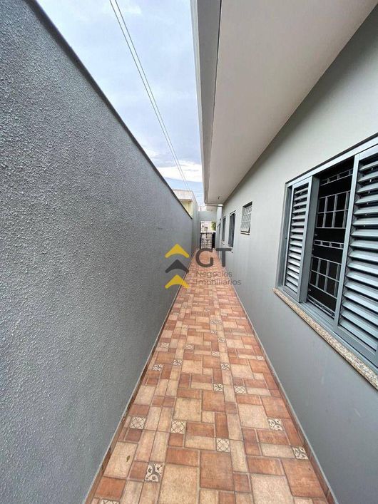 Casa à venda, 248 m² por R$ 1.050.000,00 - Jardim Europa - Londrina/PR