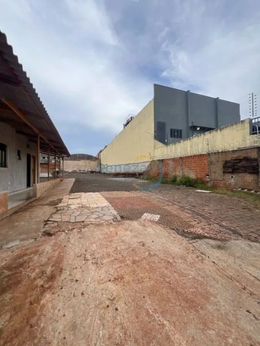 Terreno à venda por R$ 1500000.00, 975.00 m2 - AGARI - LONDRINA/PR