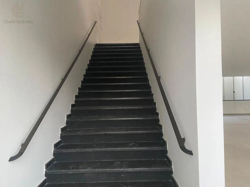 Sala à venda em Londrina, Guanabara, com 307 m²