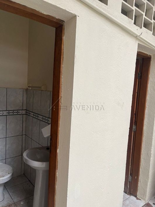 Venda de Galpão comercial na Av. Jorge Casoni (Região Central) de Londrina!