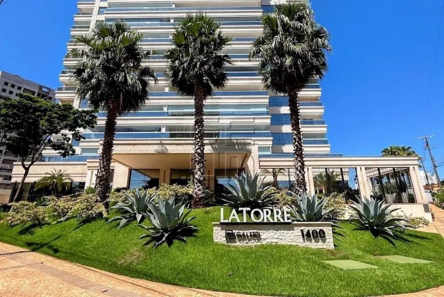LaTorre - 333m² de área útil - 4 Vagas