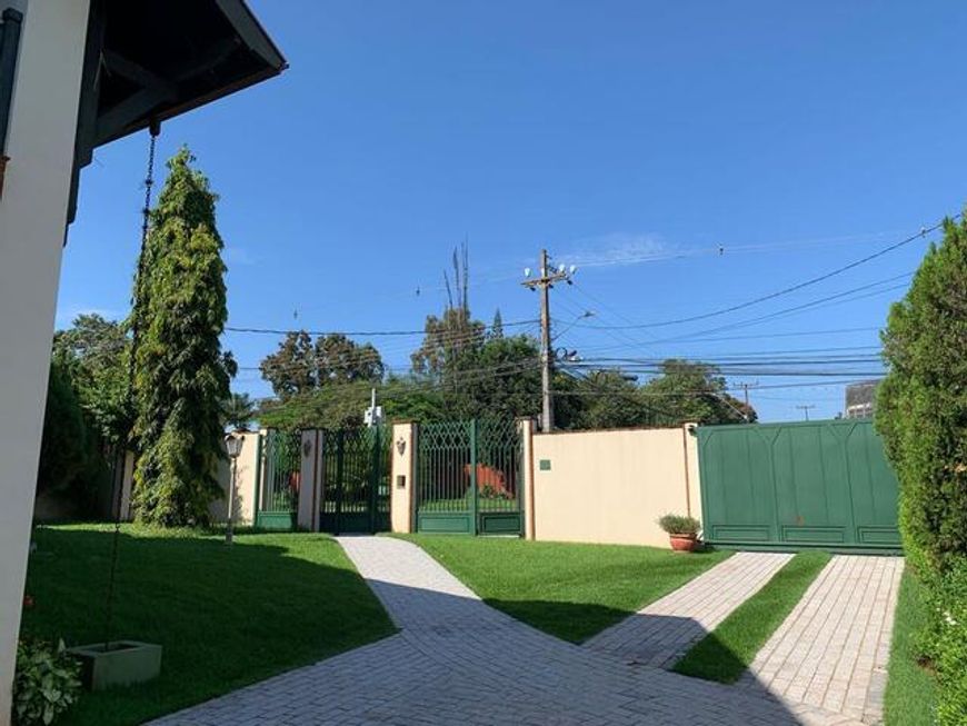 Sobrado para venda com 700 metros quadrados com 5 quartos em Tucano - Londrina - PR
