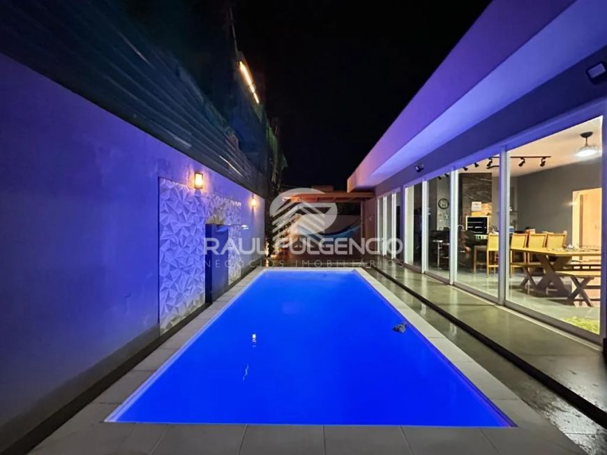 CASA EM CONDOMINIO | SUN LAKE | 3 QUARTOS SENDO 1 SUÍTE MASTER |